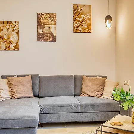 Floras House Nyaraló